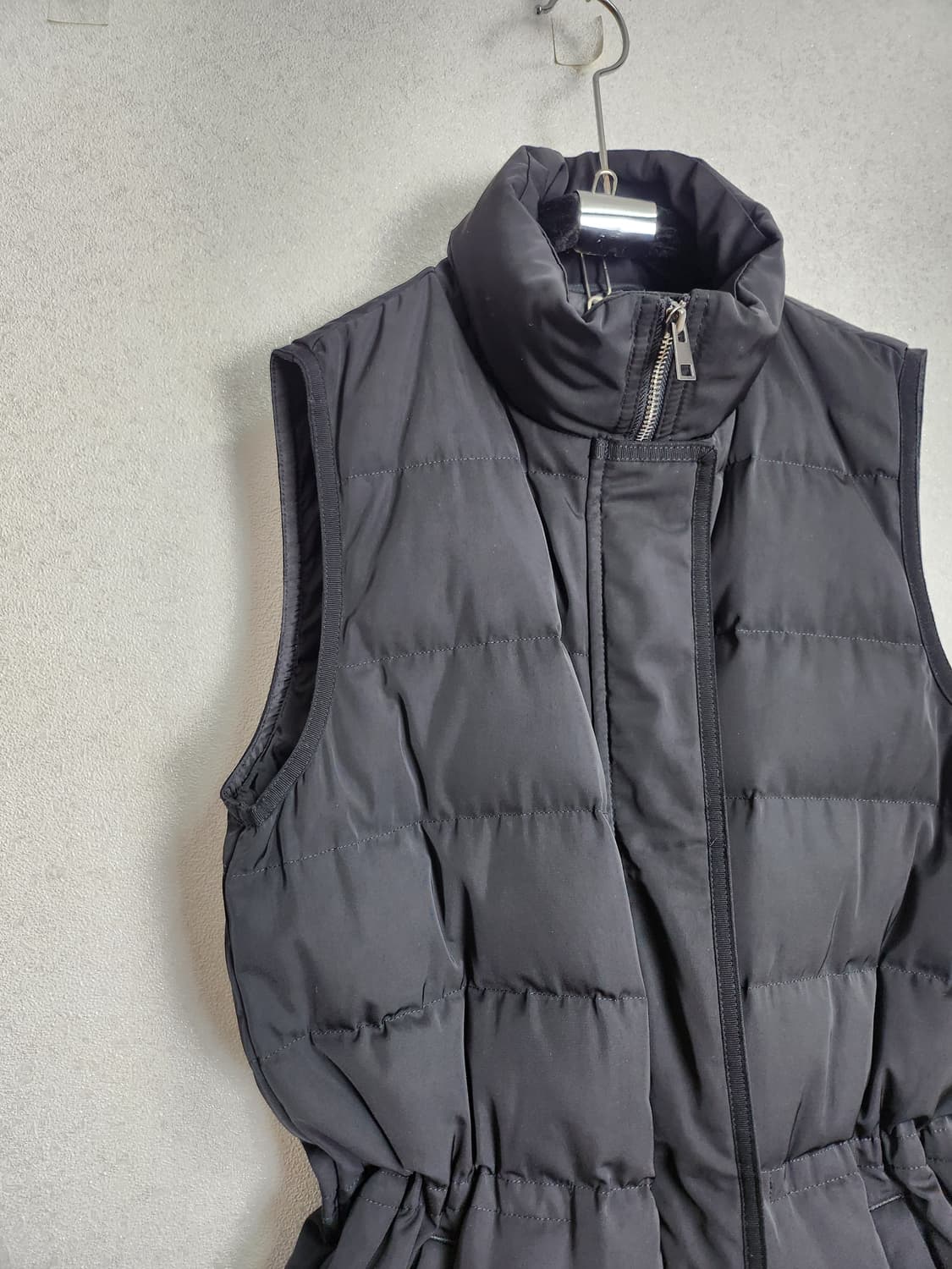 띠어리 덕다운 베스트 55 상품이미지5