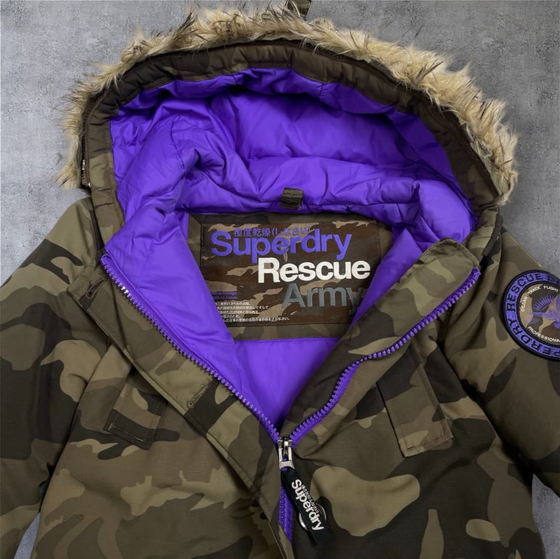 슈퍼드라이 Superdry 레스큐 아미 카모 퍼 후드 점퍼 M 상품이미지2