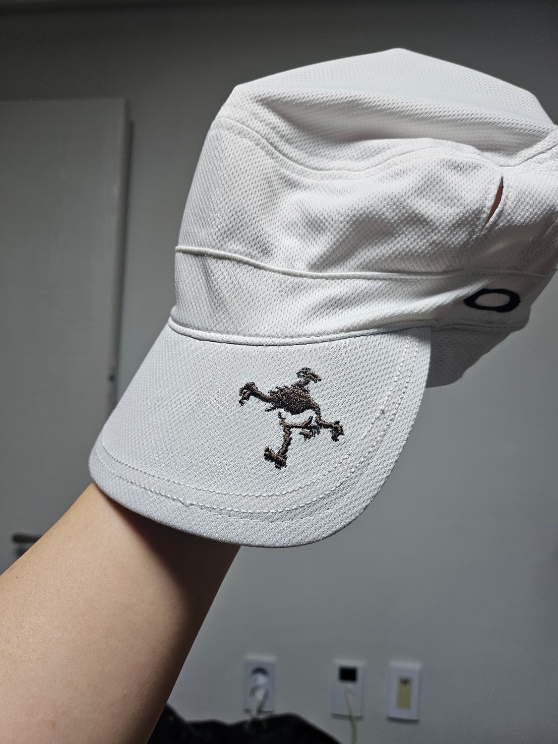 오클리 스컬로고 군모 화이트 상품이미지2