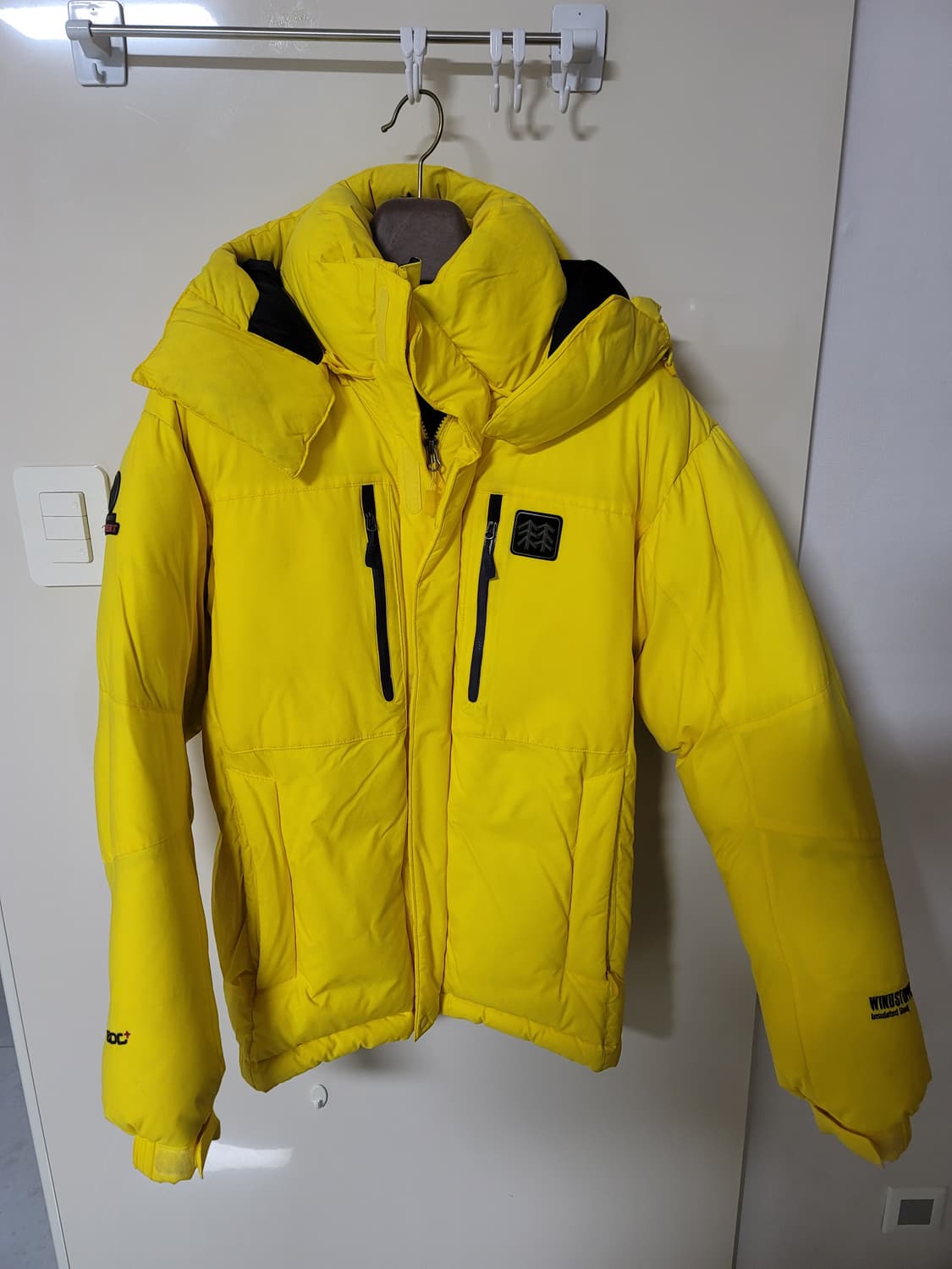 코오롱 테라노바 대장패딩 90표기 95정 상태굿

 상품이미지1