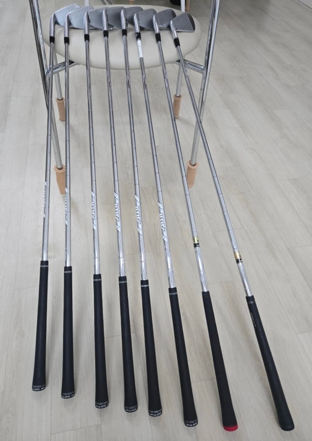 타이틀리스트 AP2 718 아이언 세트 팝니다 상품이미지3