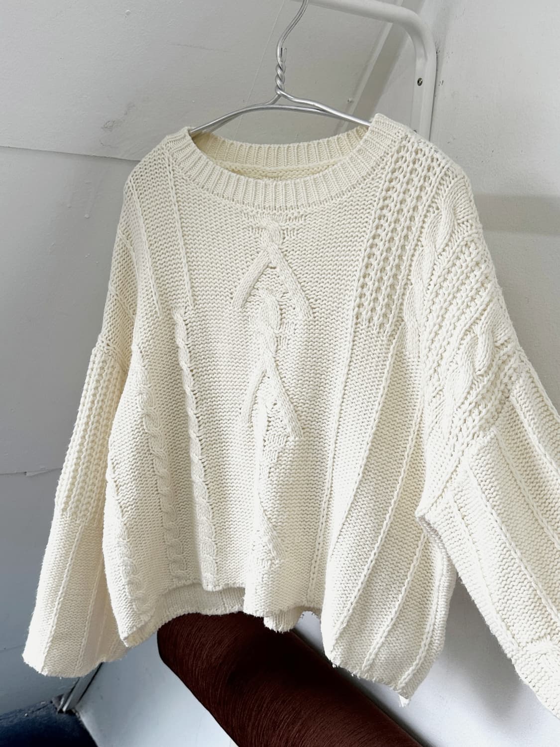 Wide sleeve design loose knit P/O 상품이미지5