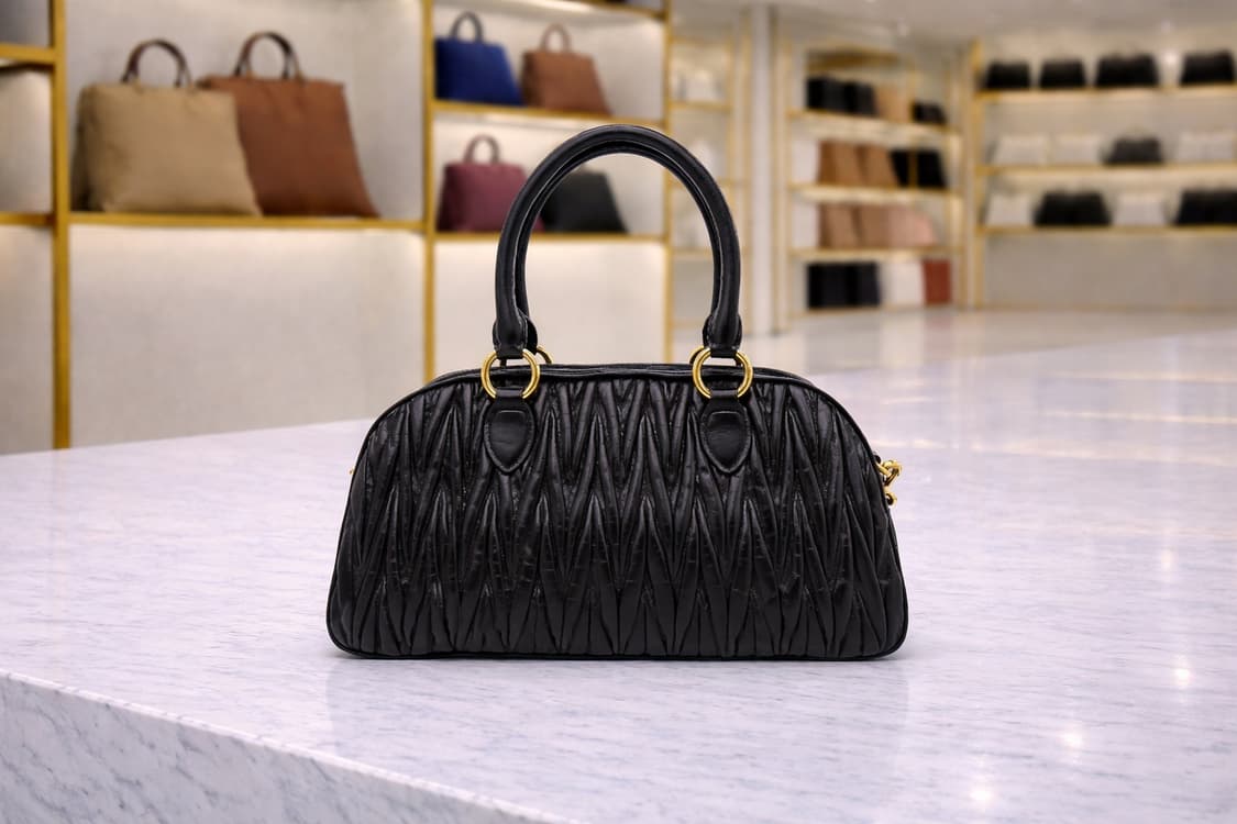 [A급] 미우미우 마테라쎄 럭스 숄더백 판매합니다!!! 상품이미지2