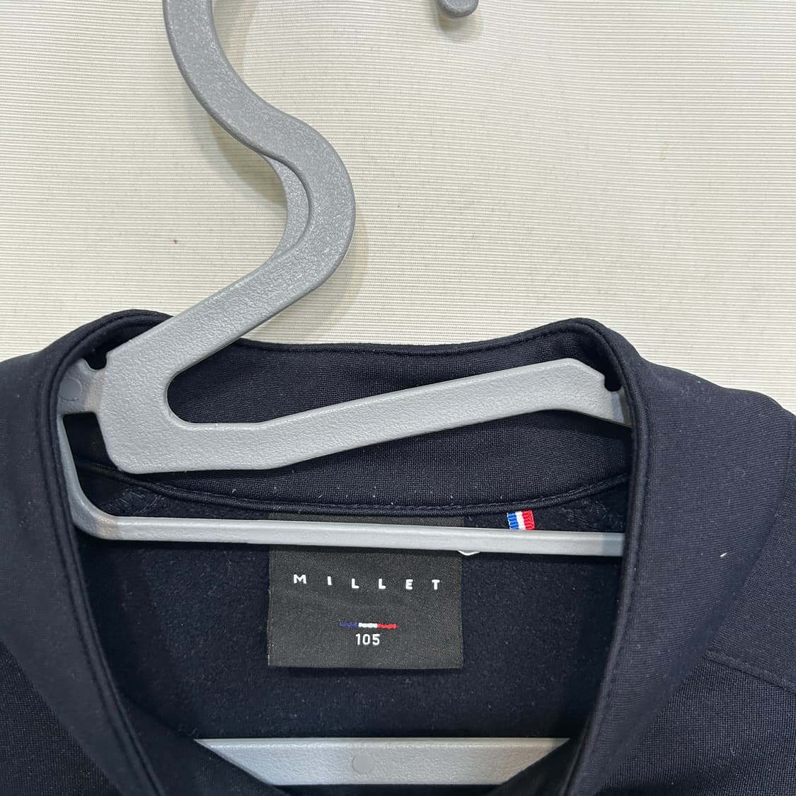 밀레 남성 기모 반집업 티셔츠 105 상품이미지2