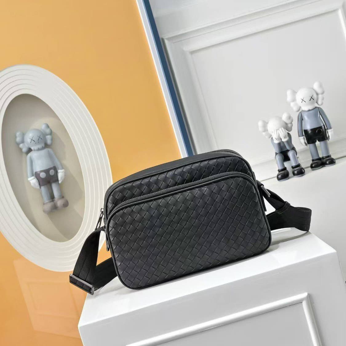 보테가 베네타(Bottega Veneta)의 인트레치아토 상품이미지4