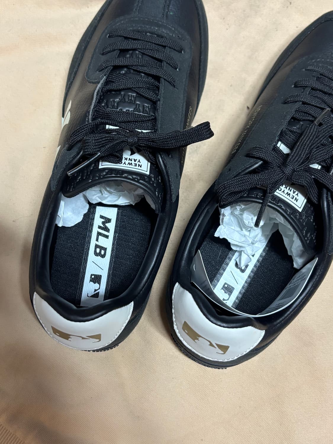 엠엘비 스니커즈 250 상품이미지7