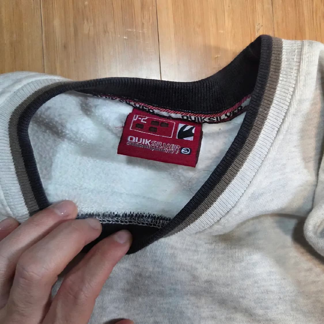 올드스쿨 퀵실버 빅로고 맨투맨 스웻셔츠 (실XL) 상품이미지6