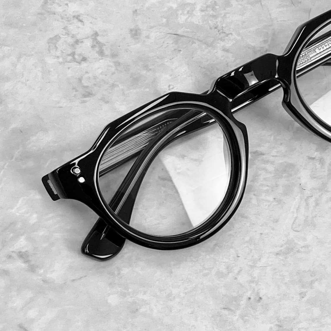 (Unisex) 클래식 뿔테 아이웨어 상품이미지3