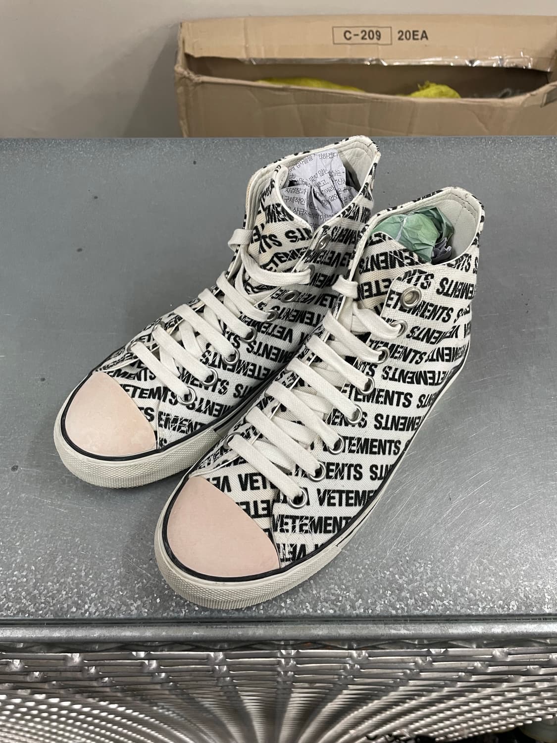 베트멍 우먼스 로고 컨버스 하이 36 상품이미지2