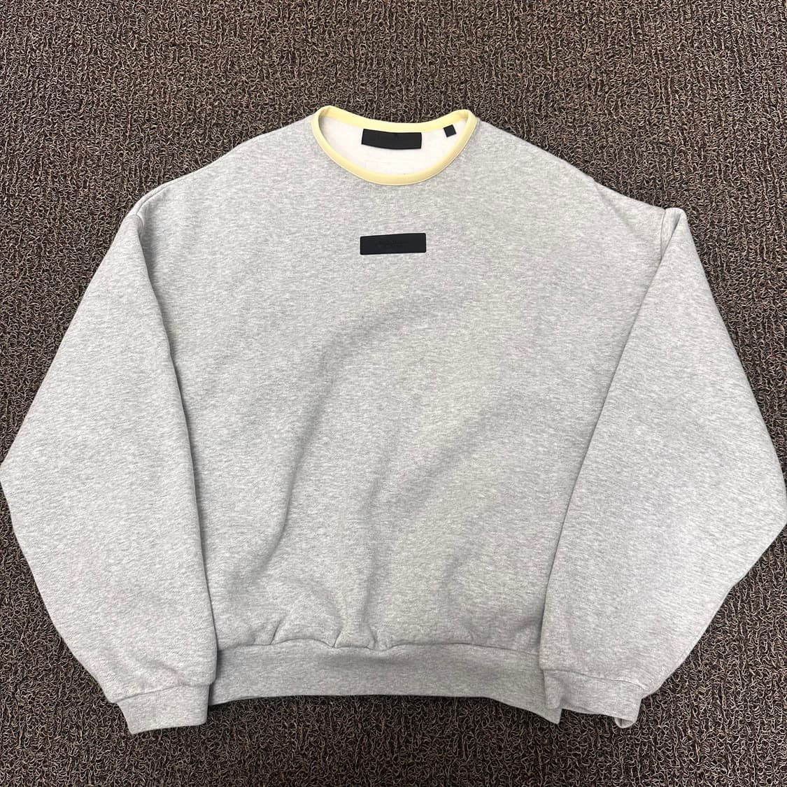 에센셜 피어오브갓 기모 맨투맨 그레이 XS 상품이미지1