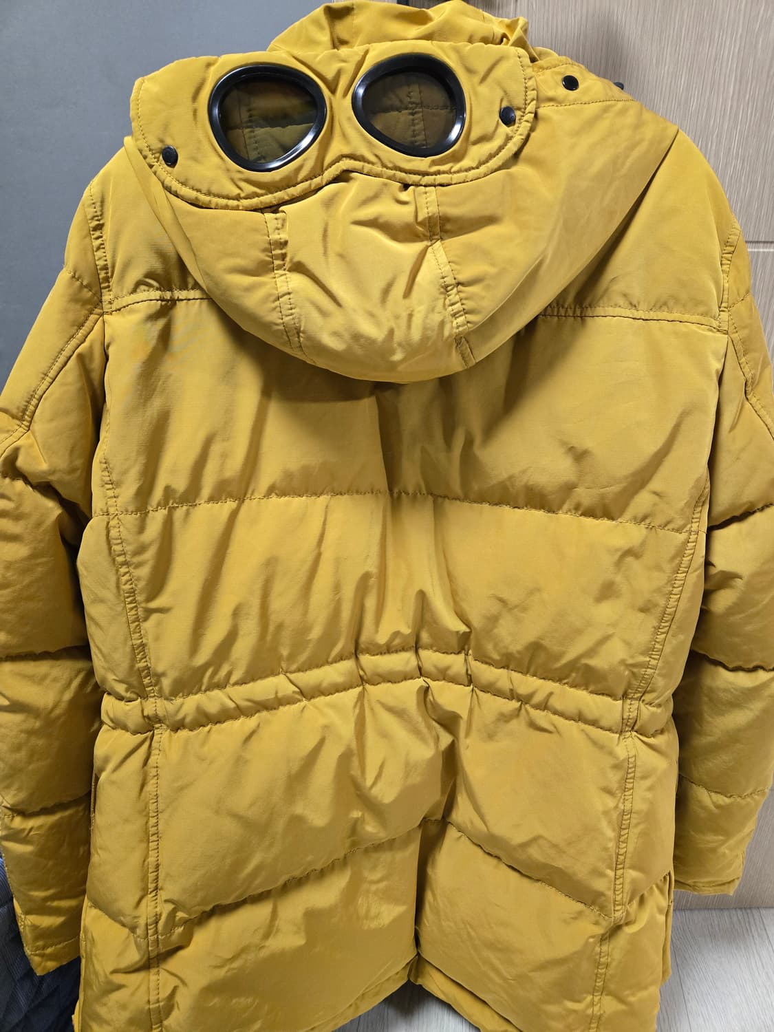 C.P컴퍼니 구스 롱패딩 100(정품) 상품이미지7