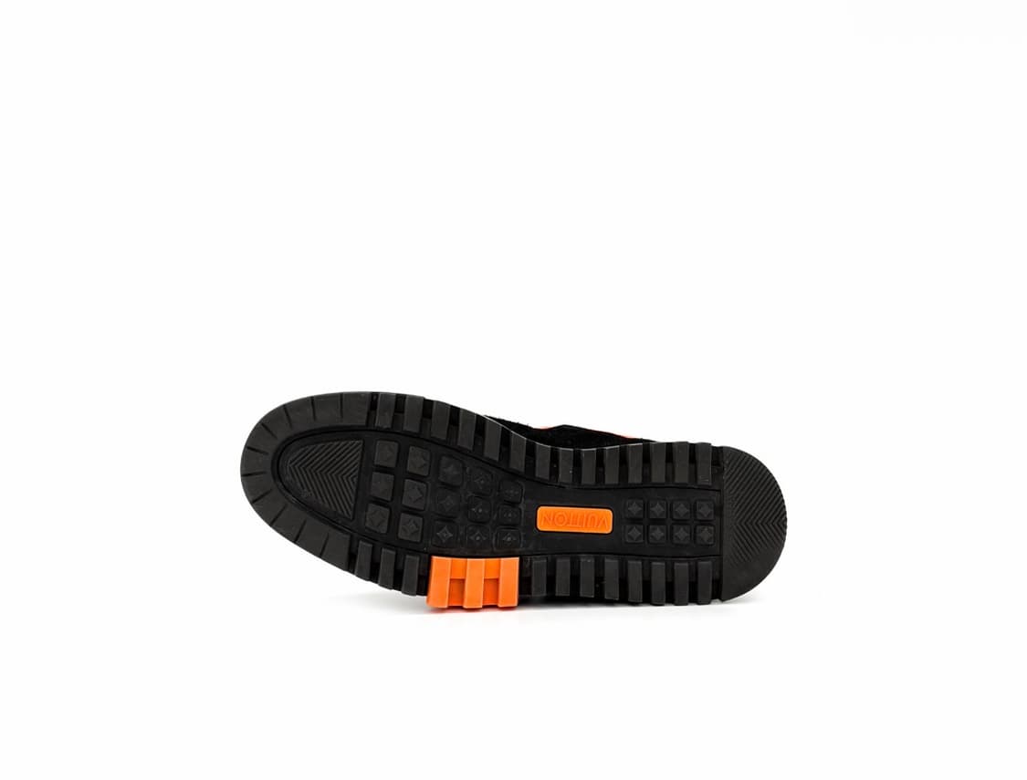 [7] 루이비통 LV 트레이너 하이킹 스웨이드 버질아블로 스니커즈 블랙 상품이미지5