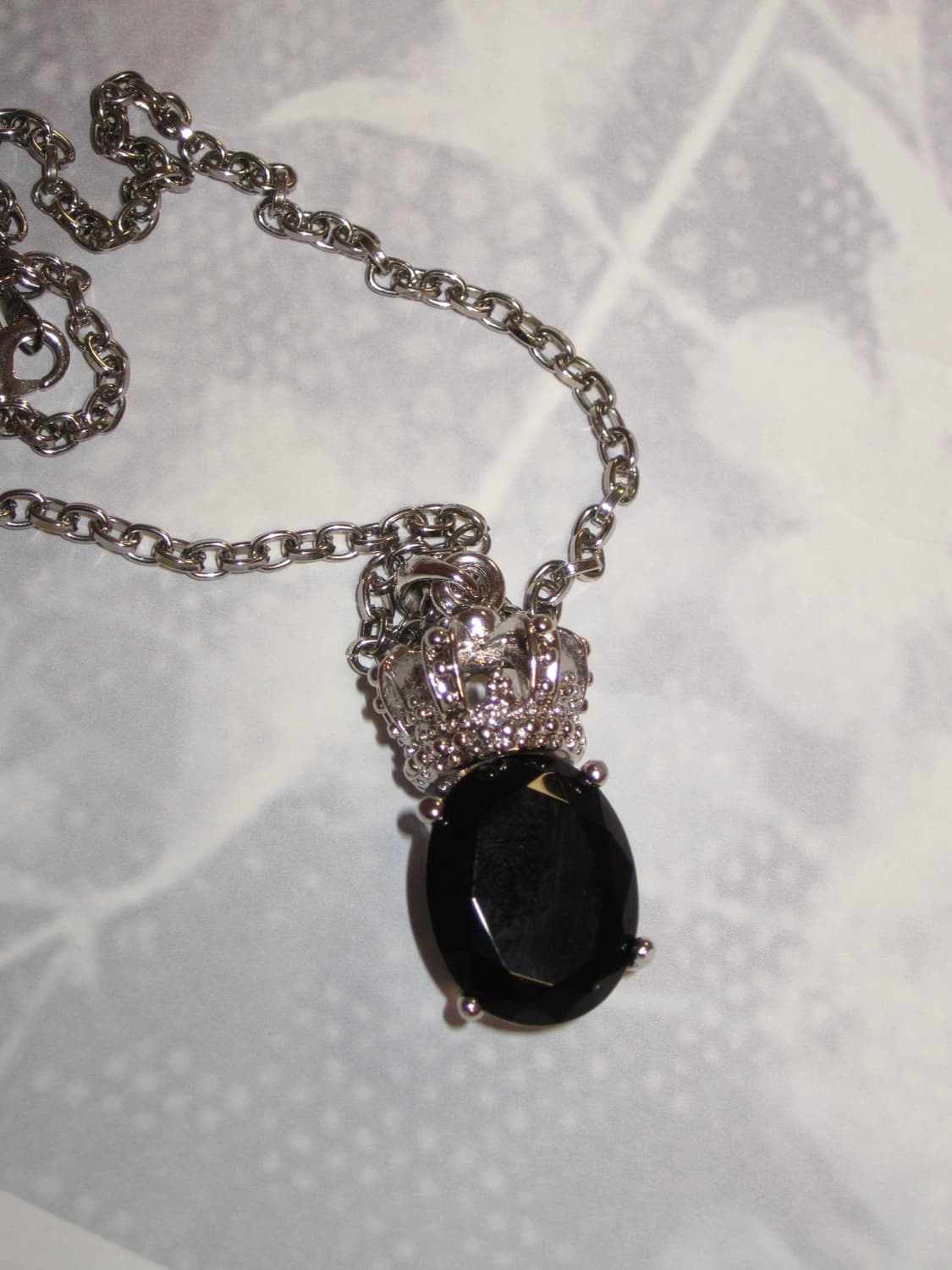 빈티지 크라운 블랙 큐빅 목걸이 상품이미지1