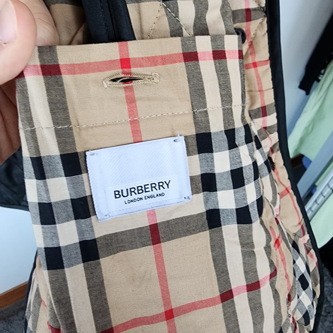 버버리 블랙 퀼팅 자켓 상품이미지5