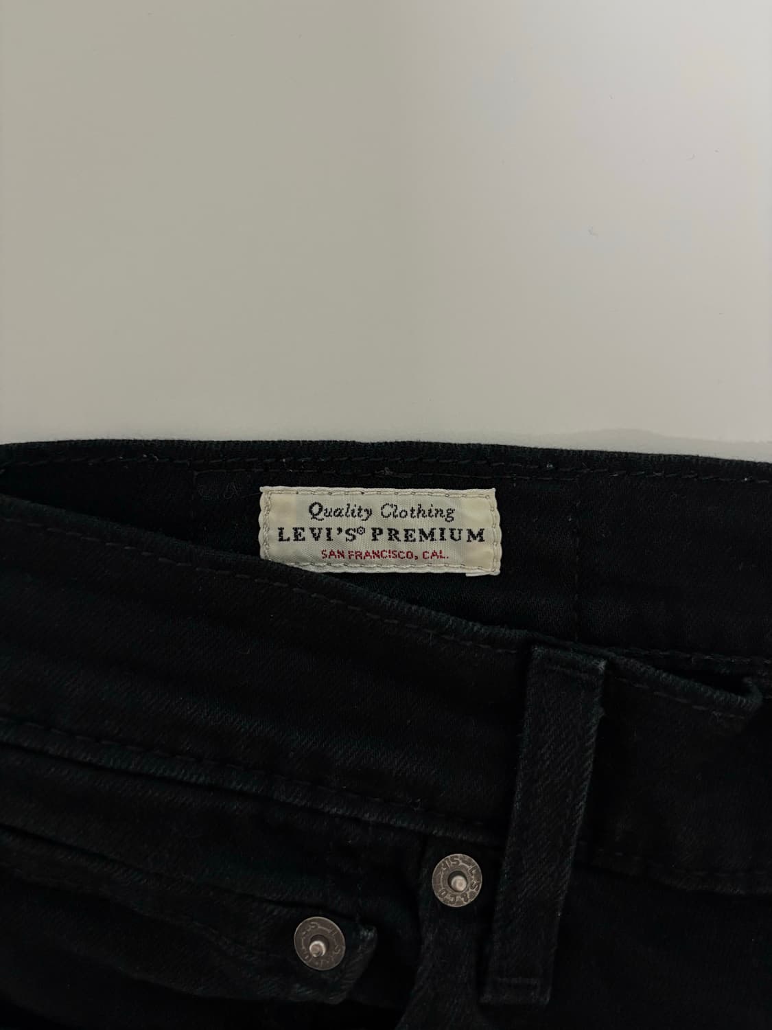 리바이스 프리미엄 511 블랙 데님 팬츠 상품이미지3