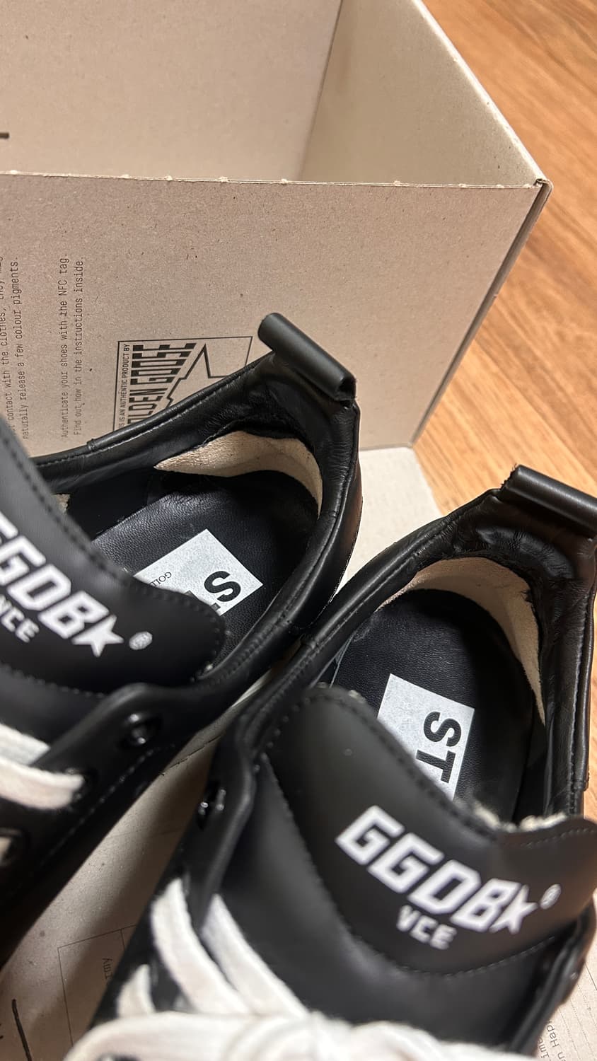 골든구스 블랙 레더 스타터 스니커즈37 상품이미지2