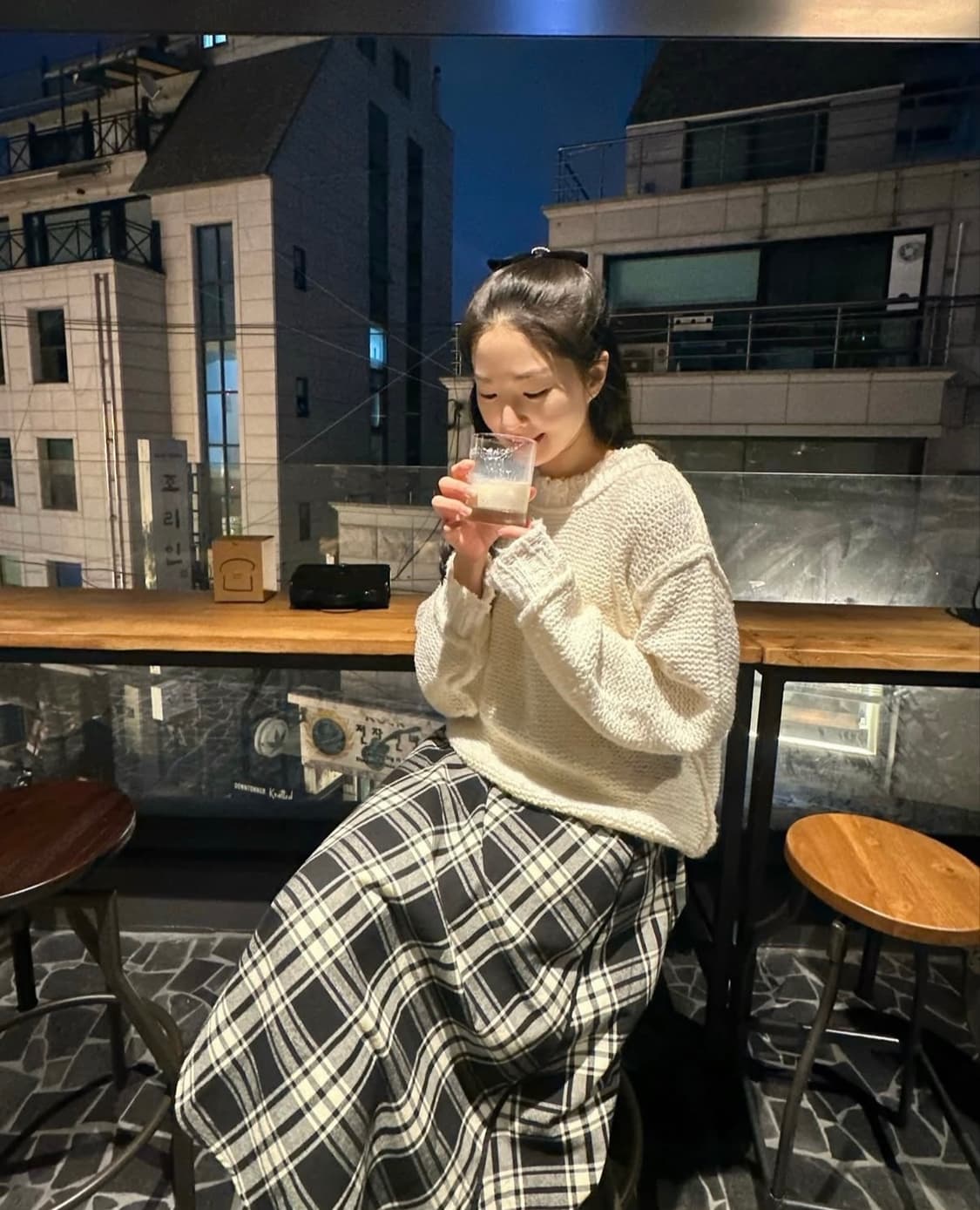 르바 리버스 트위드 라운드 니트 (새상품) 상품이미지6