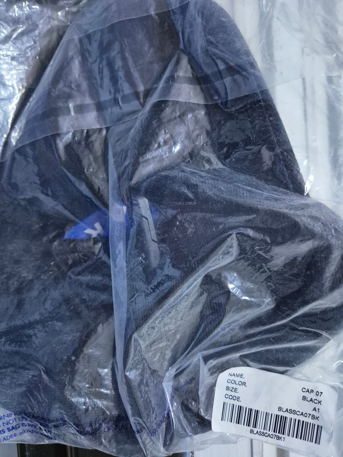 (새상품) 아더에러 디스토트 캡 느와르 A1 상품이미지2