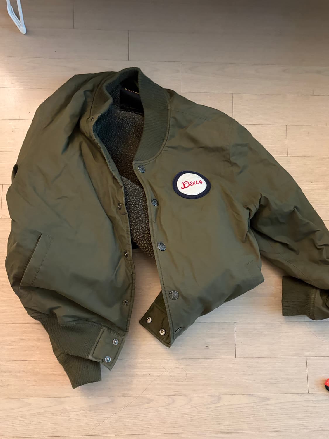 데우스 봄버 M 상품이미지2