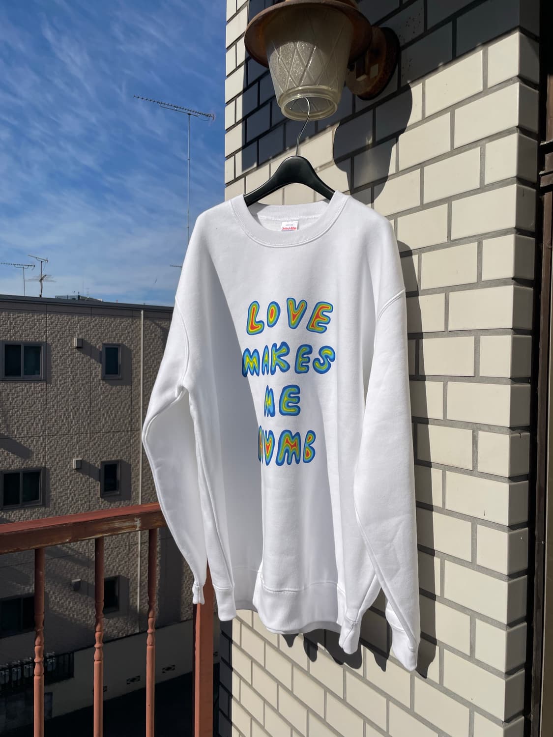 numb sweatshirt white L 상품이미지1