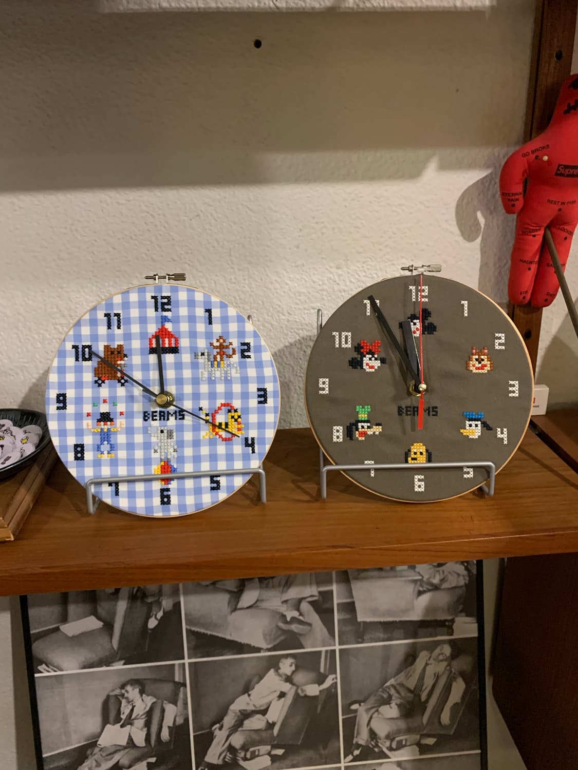 빔즈 서커스 체크 자수 벽걸이 시계 상품이미지2