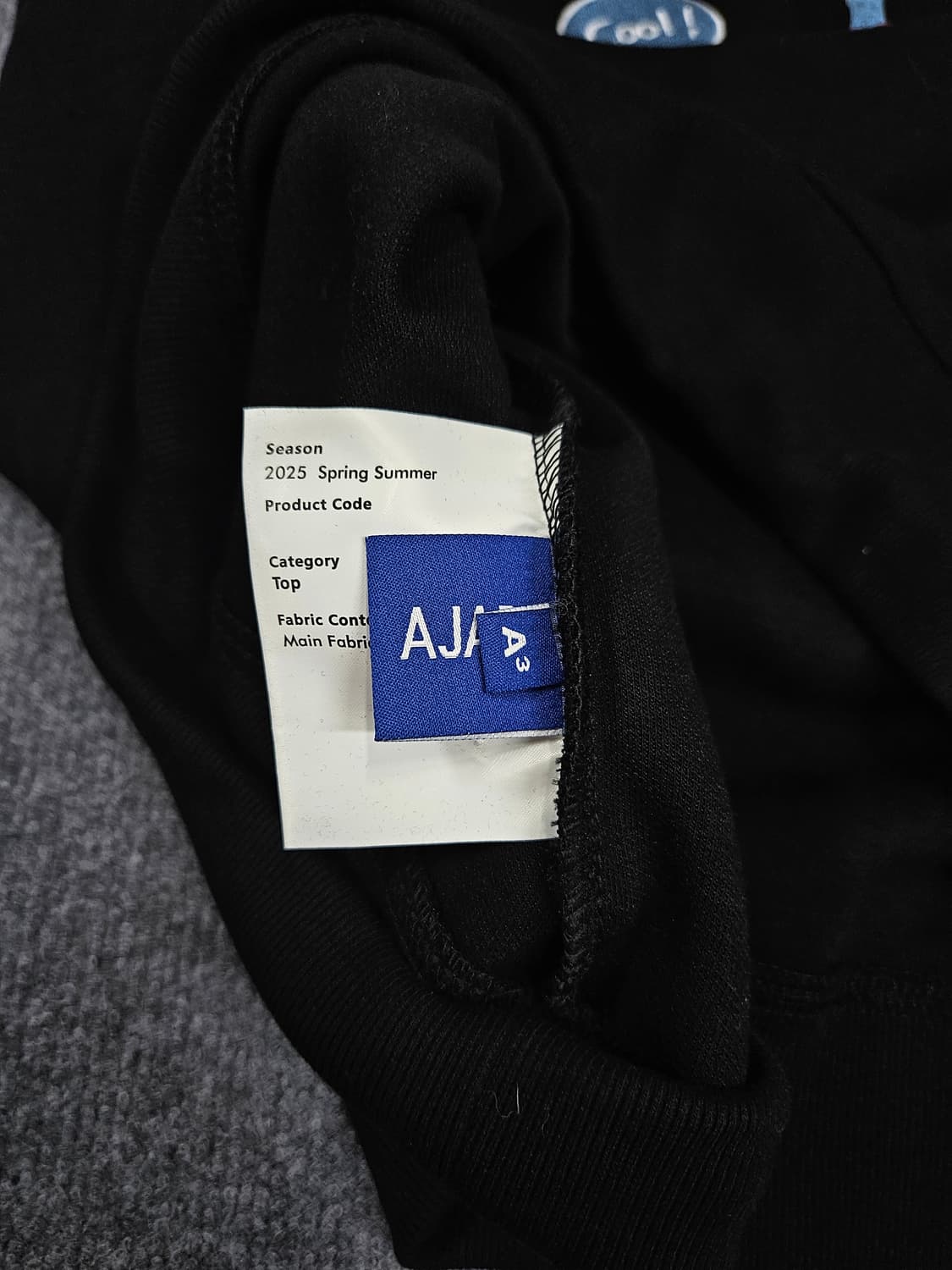 아더에러 25ss AJAR 컬랙션 스웻셔츠 급처 상품이미지4