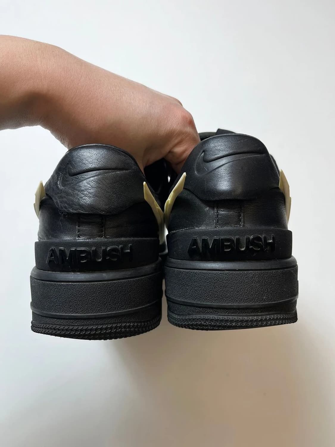 나이키 x 앰부쉬 에어포스 1 로우 SP 스니커즈 Q1393 상품이미지5