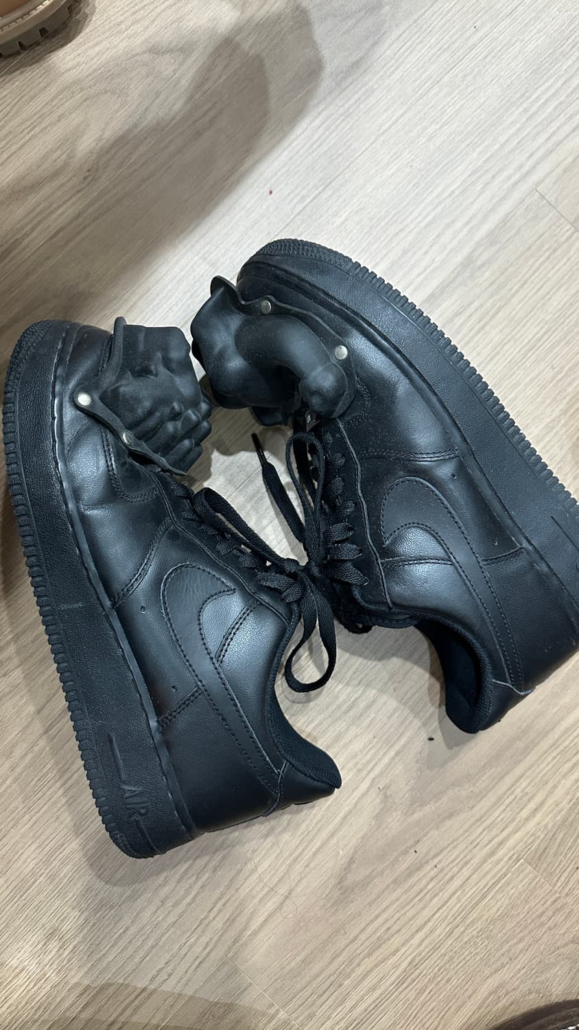 꼼데가르송 공룡포스 상품이미지6