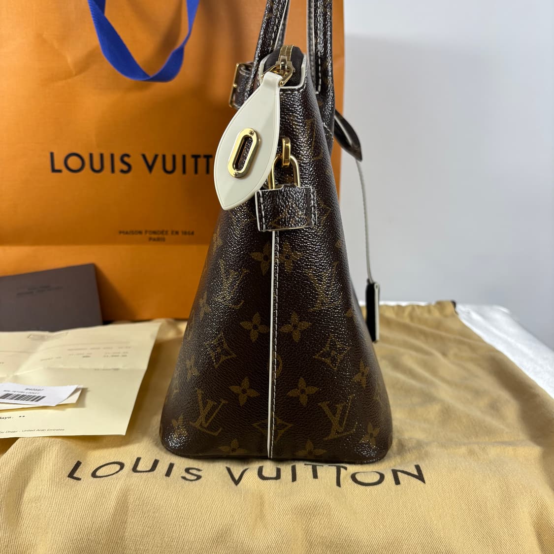 (새상품,정품)루이비통 페티쉬 락킷 M40597 상품이미지4