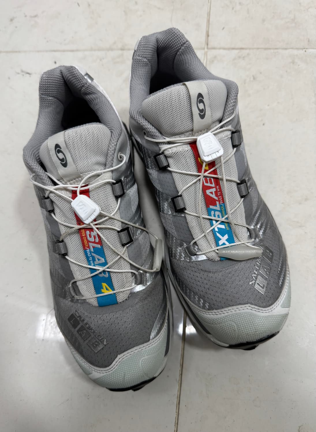 살로몬 XT-4 샤크스킨 260(크림발) 박스 보유 중 265 교환 가능 상품이미지1