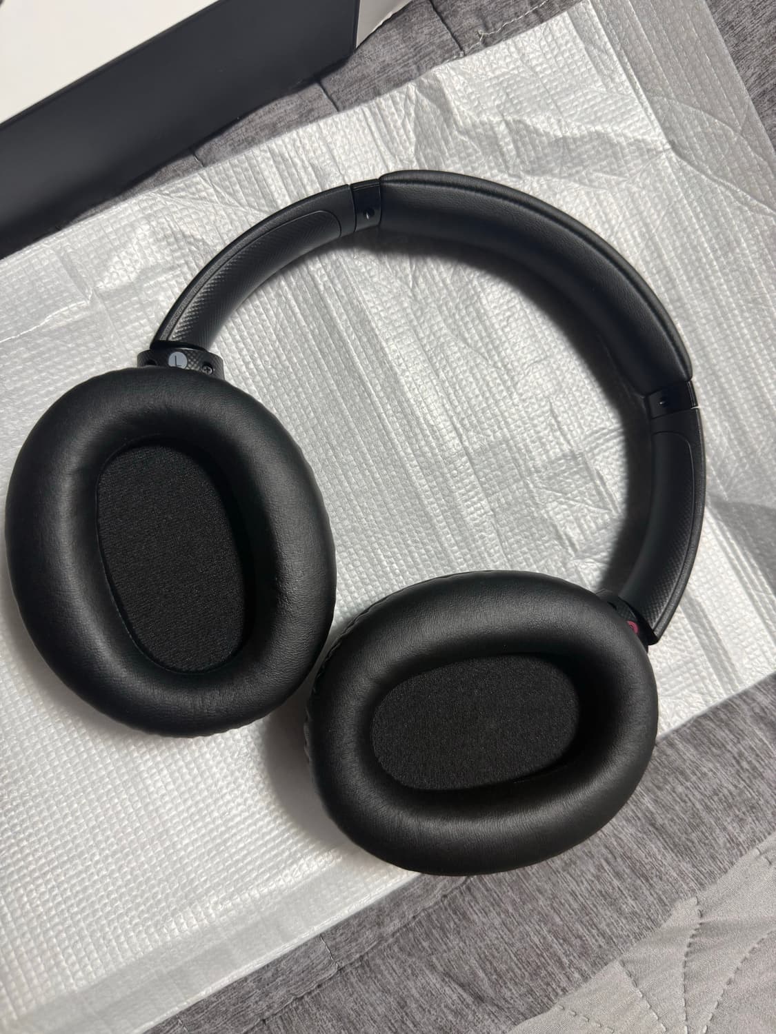 WH-CH710N 노이즈캔슬링 헤드폰 상품이미지2