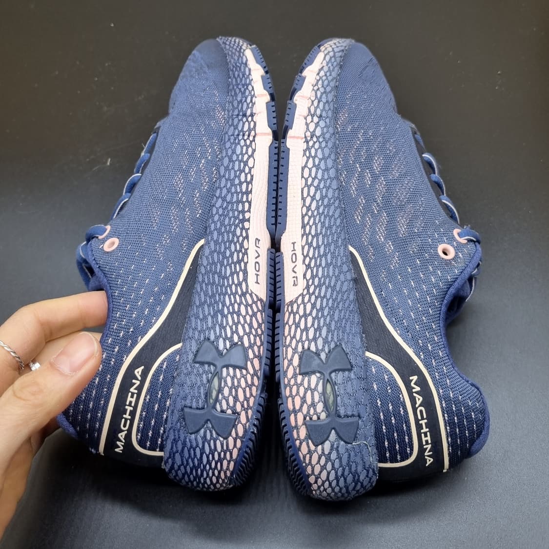 언더아머 호버 마키나 여성운동화240  상품이미지5