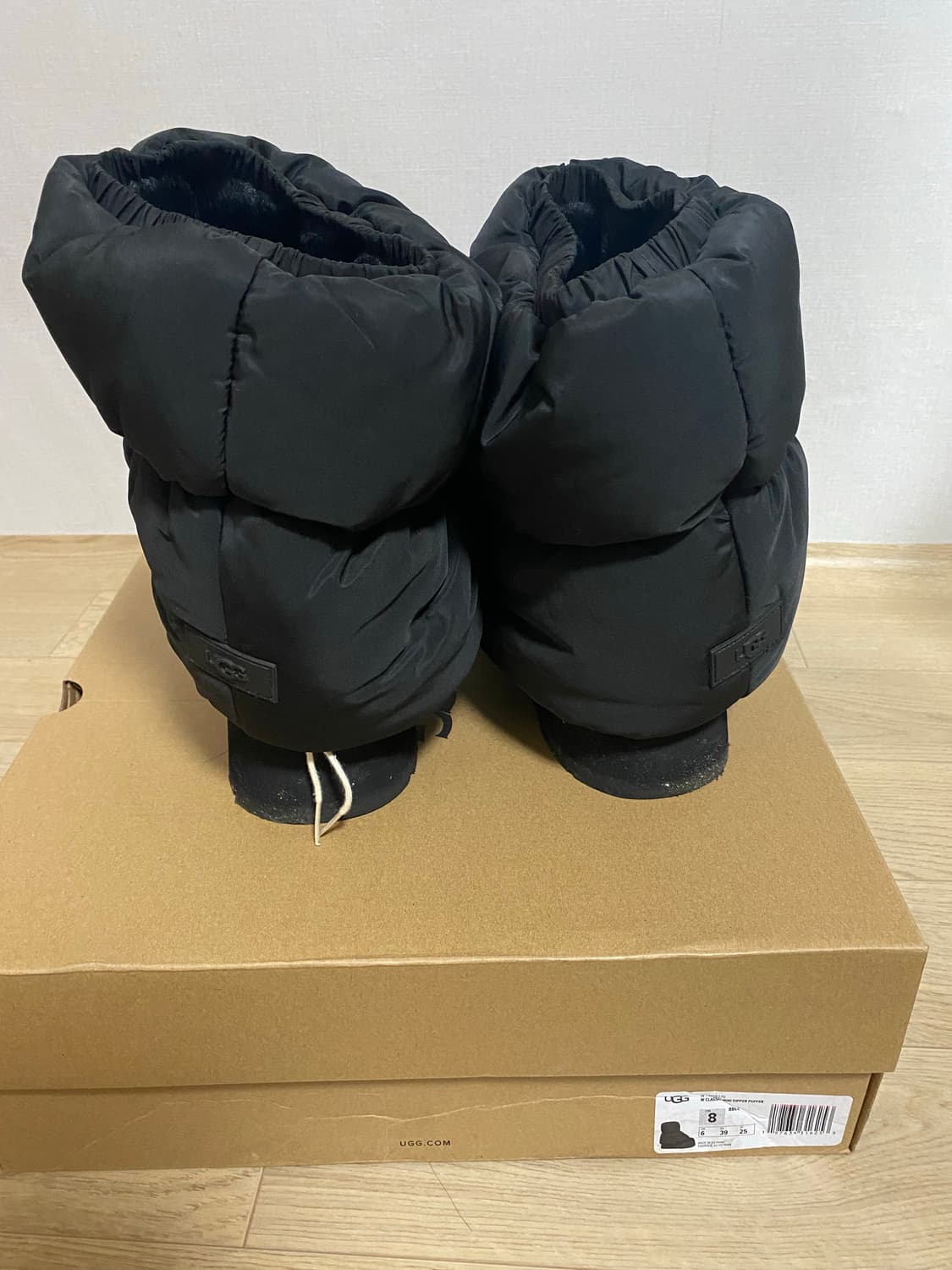 Ugg 미니리퍼 상품이미지3