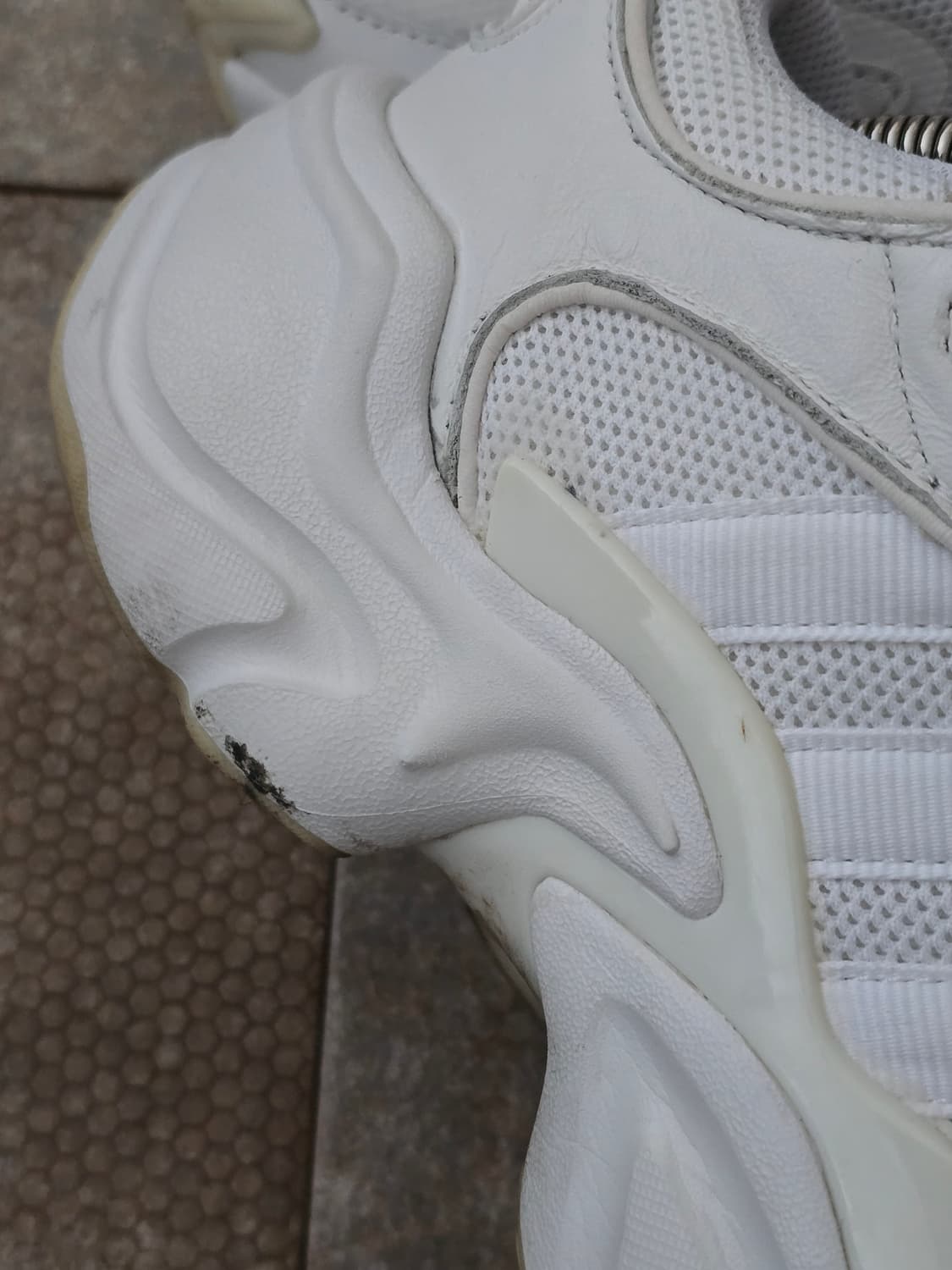 (240)아디다스 매그머 러너  상품이미지8