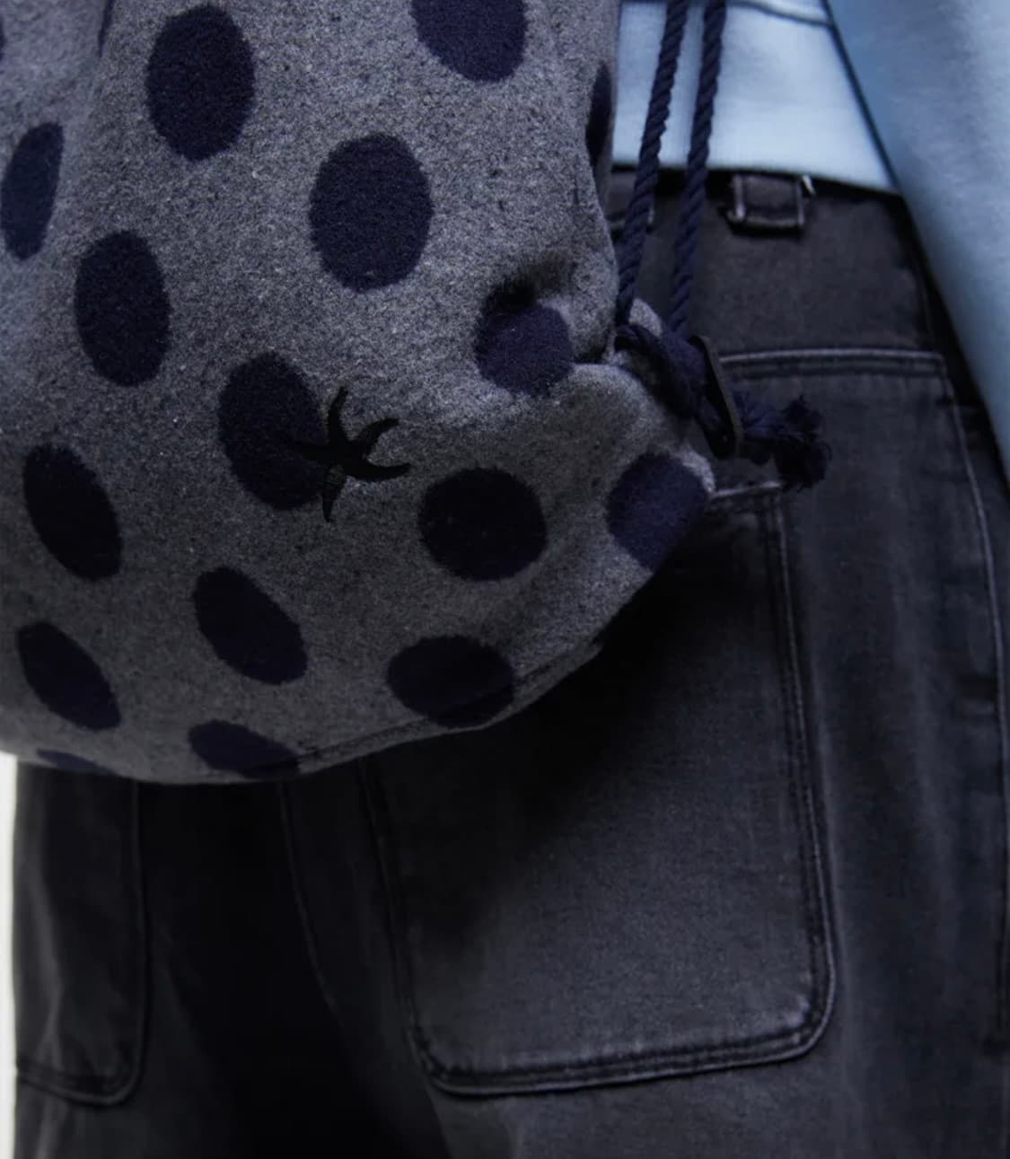 더콜디스트모먼트 도트백 상품이미지3