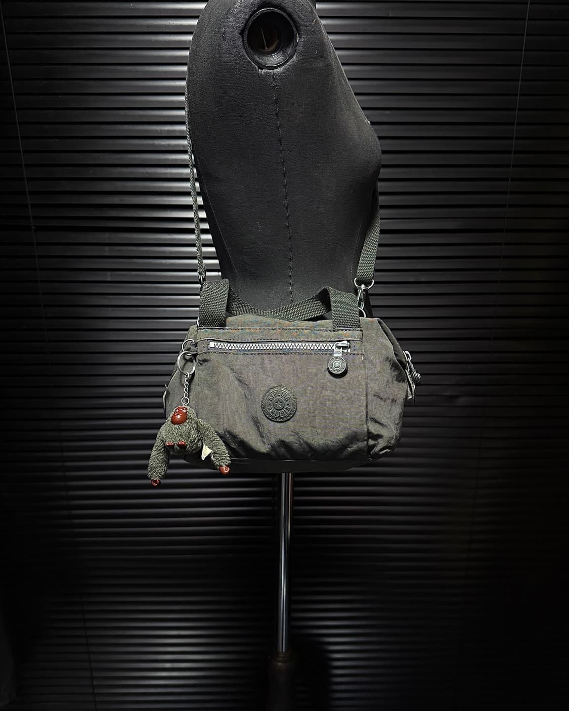 키플링 브라운 갈색 미니 크로스백 토드백 숄더백 고릴라 인형 키링 갸루  상품이미지1