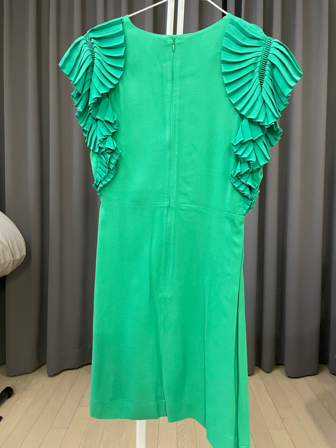maje Paris Green Pleated Sleeve 원피스 마쥬 상품이미지4