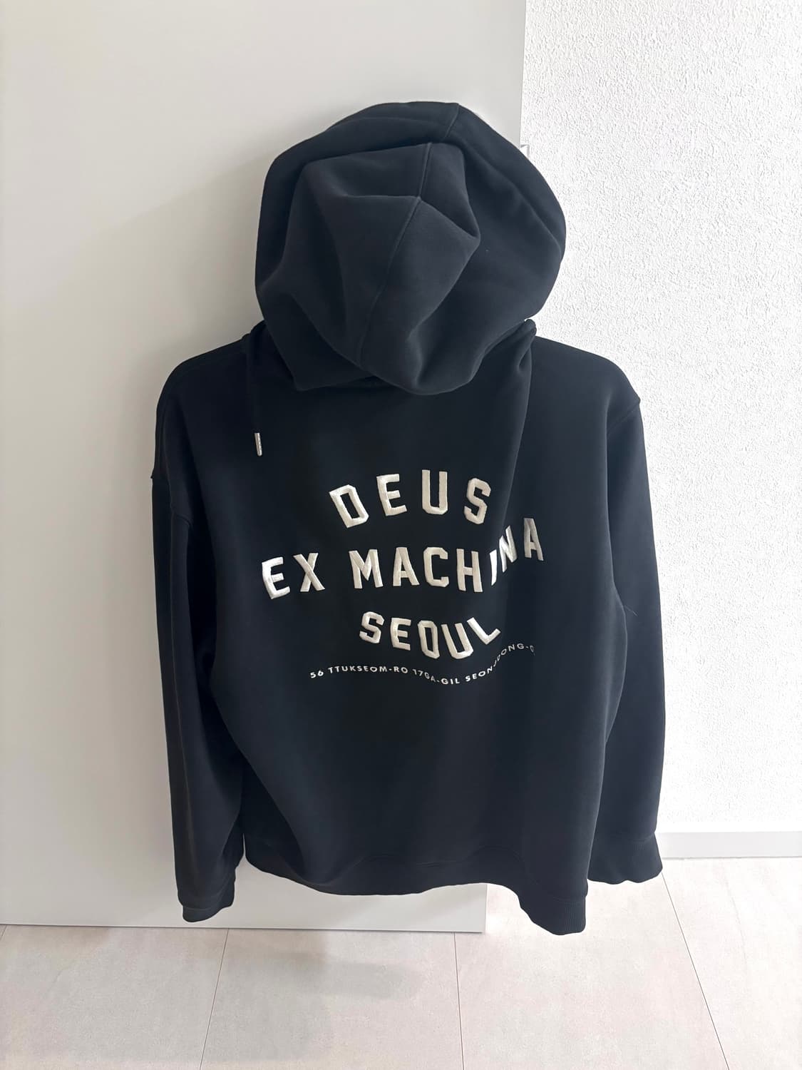 데우스 엑스 마키나 서울 후드집업 블랙 L 상품이미지1