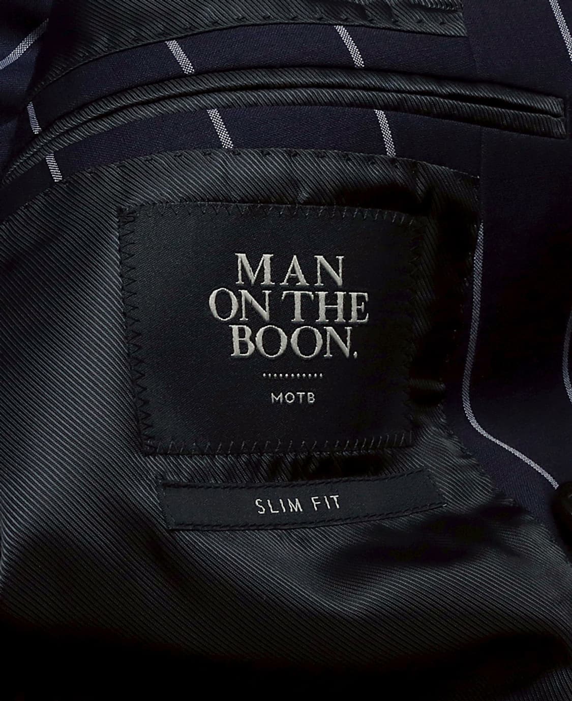 맨온더분 [Man On The Boon] 네이비 스트라이프 더블 수트 상품이미지6