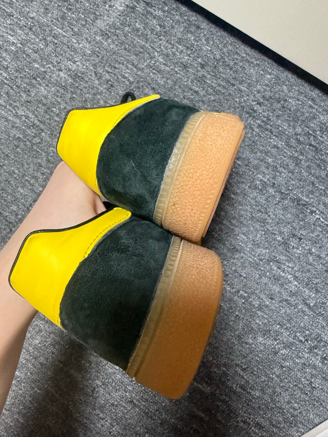 아디다스 스페지알 핸드볼 코어 블랙 옐로우 250 상품이미지4