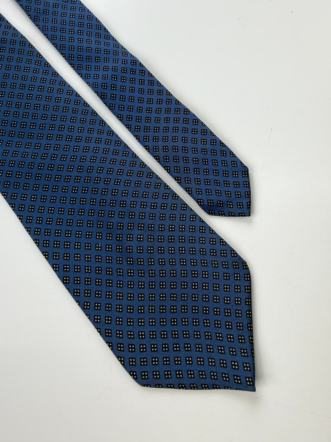 니나리치(Nina ricci) 실크 넥타이 8cm 상품이미지4