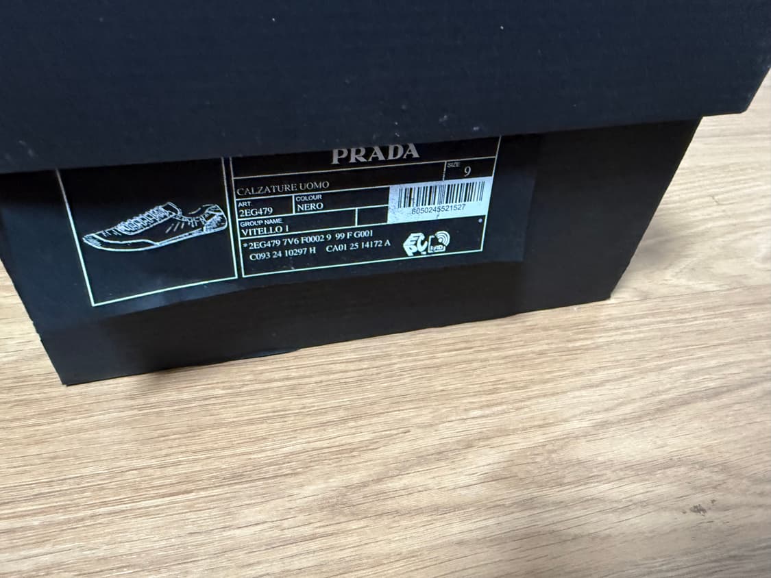 프라다 컬랩스 레더 블랙 9사이즈 상품이미지4