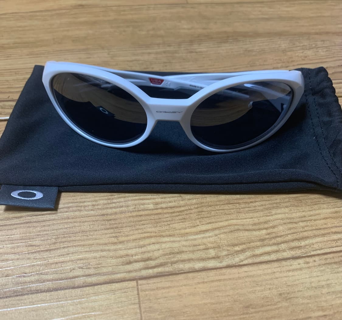 오클리 아이자켓 리덕스 화이트 상품이미지1