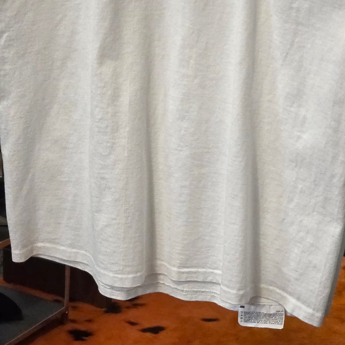 챔피온 로고 프린팅 화이트 반팔 상품이미지4