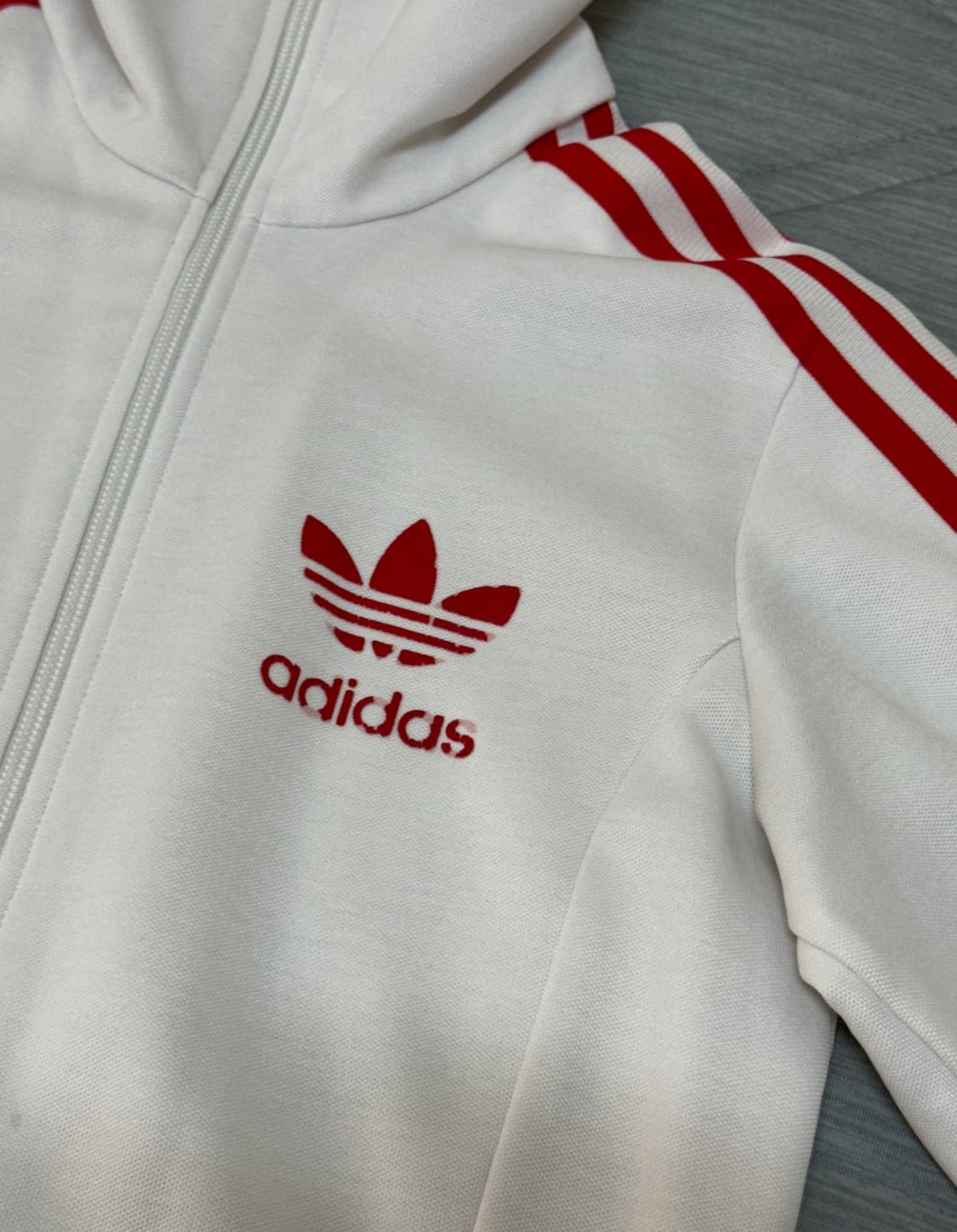 아디다스 흰빨 집업 상품이미지2