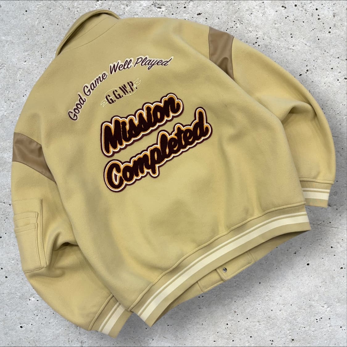 [M] H&M 흐앤므 에이치앤엠 베이지색 점퍼 바시티 자켓 C315 상품이미지2