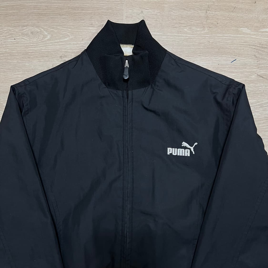 푸마 여성 리핑 캣 로고 블루종 바람막이 집업자켓 [블랙] XS/85 상품이미지2