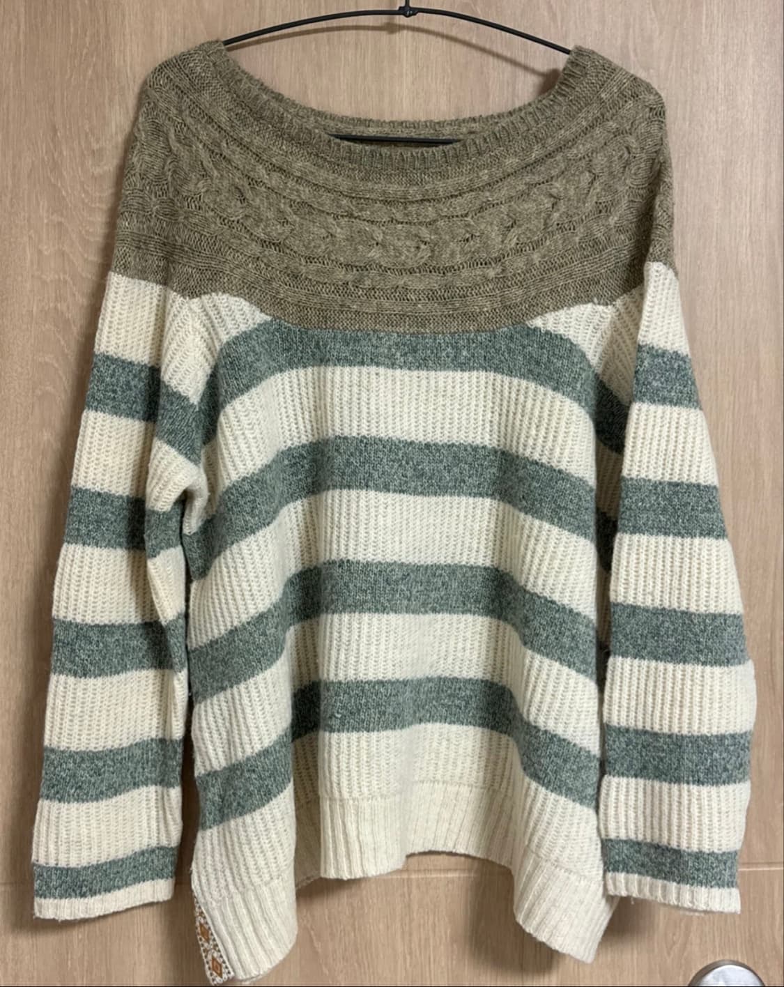 여리핏 빈티지 꽈배기 배색 니트 ( 착샷 O ) 상품이미지1