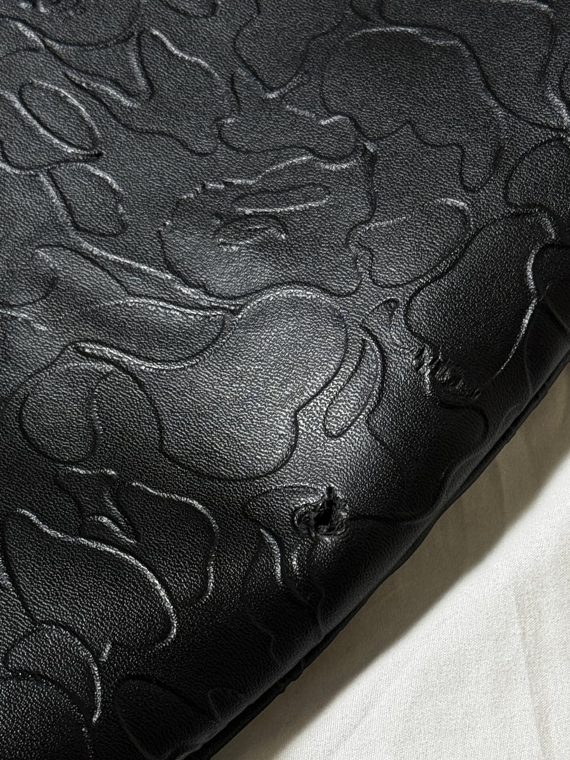 베이프 가죽가방 상품이미지5