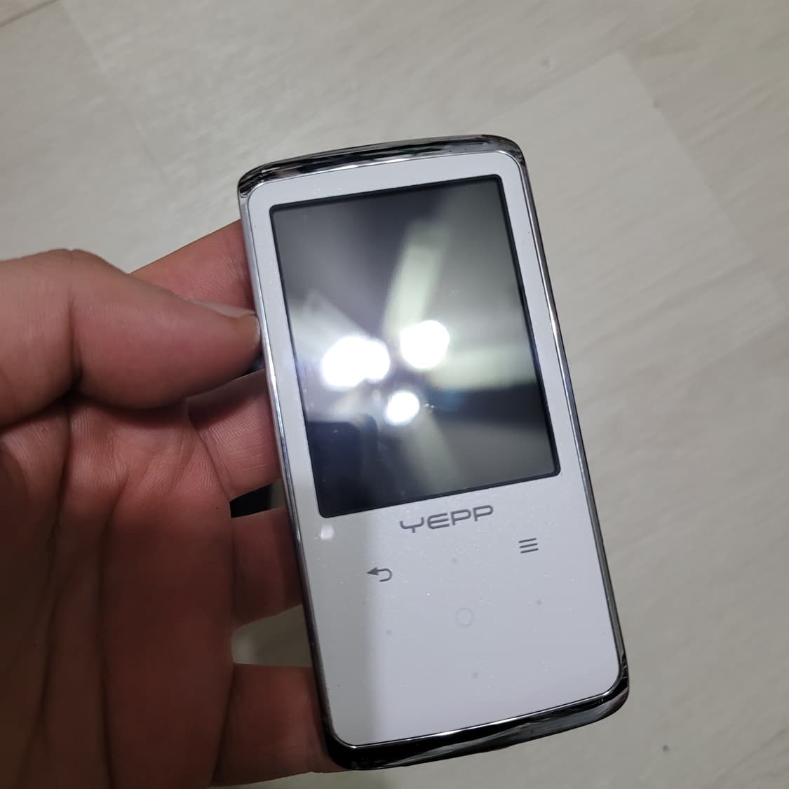 삼성 옙 YP-Q2 4기가 MP3 플레이어 상품이미지3